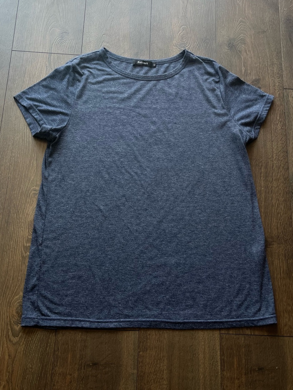 NWOT Automet Crewneck T-Shirt